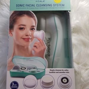 Bundle Sonic Facial Cleansing System By Gala. Set